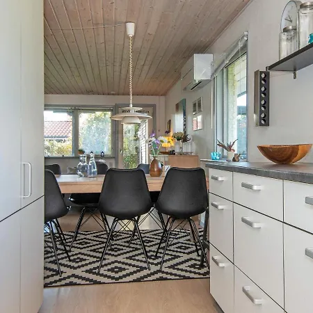 7 Person In Holiday home *