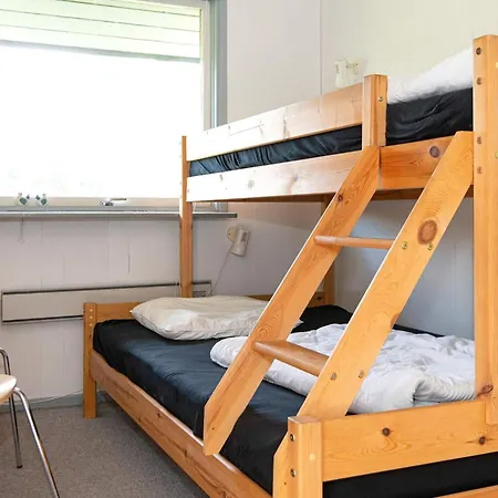 4 Star In Tatil Evi Knebel