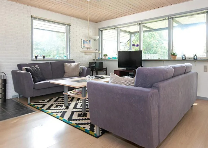 Casa de Férias 7 Person In Knebel-by Traum *